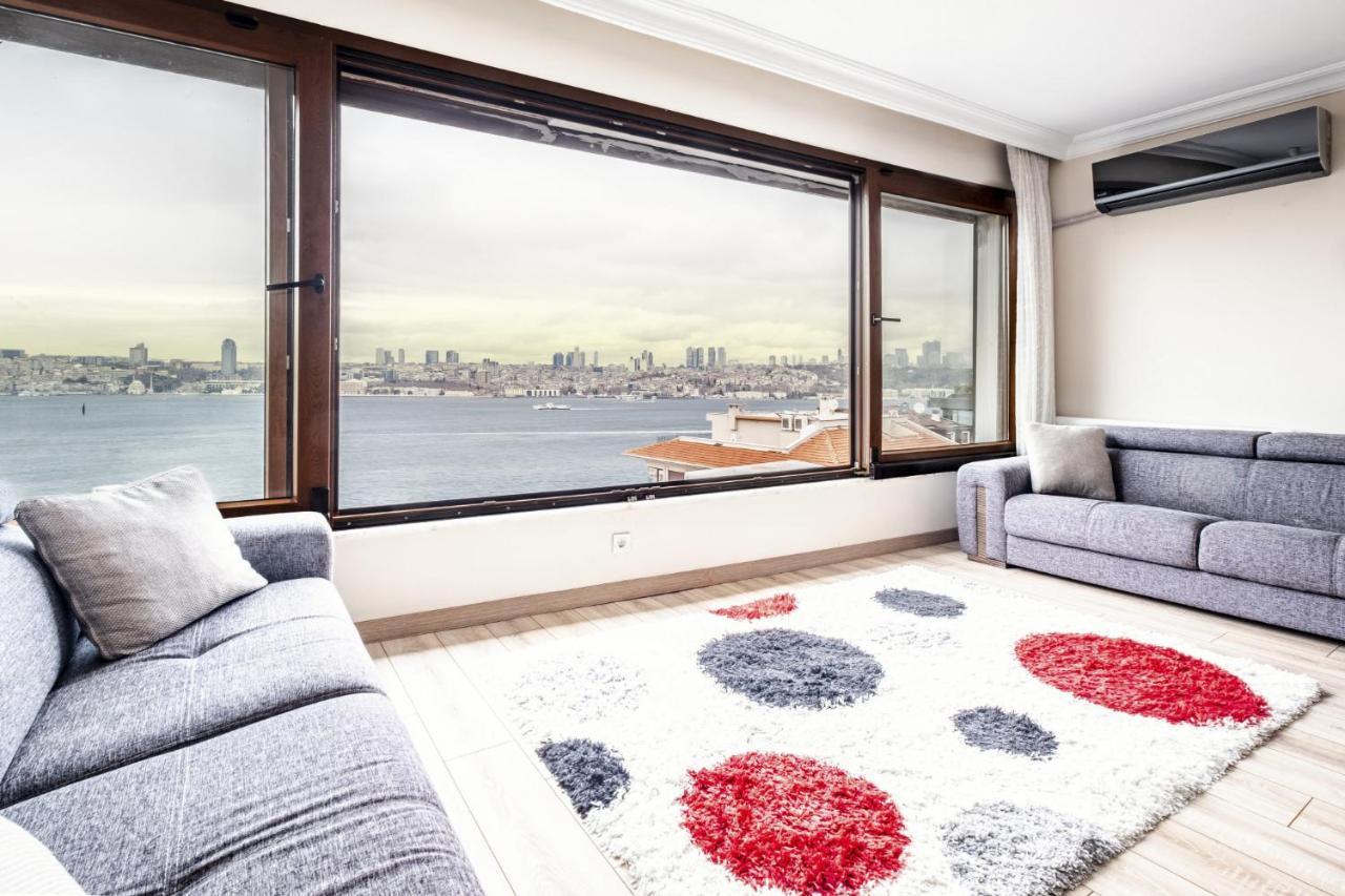 Flat With Sea View Near Uskudar Ferry Station Lägenhet Istanbul Exteriör bild